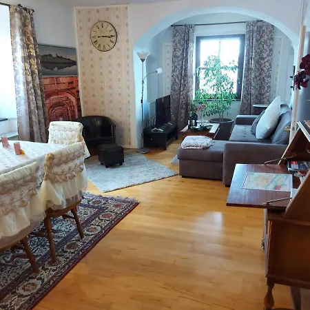 Schloss Weichs Zu Regensburg Mit 2Schlafzimmer Parkplatz Internet 75Qm Zentrum Exterior photo